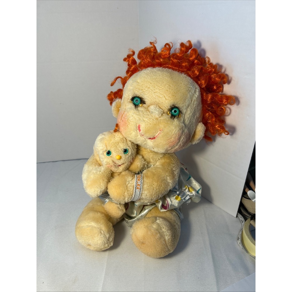 Vintage 1985 Kenner Hugga Bunch Tickles and Gigglet Red Hair Original Outfit - Picture 10 of 11